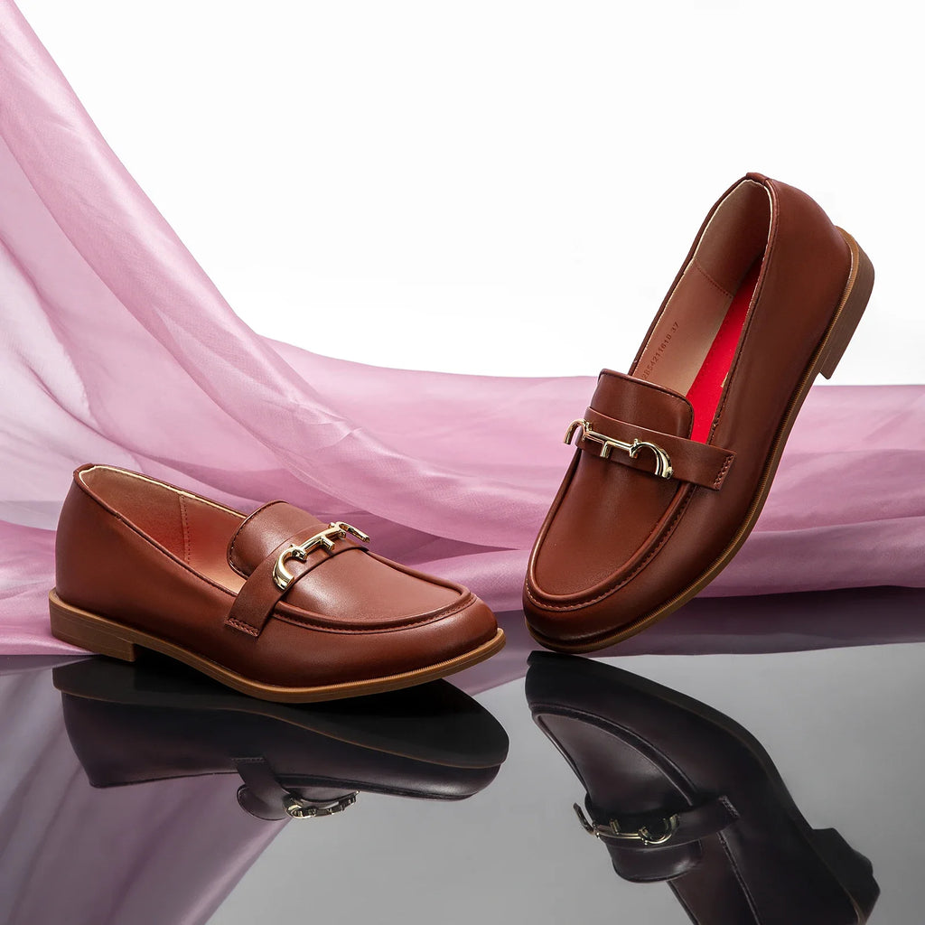 Fine Workmanship Seasonal Fashion New Women's Flat Shoes Retro Classic Pure Colour Simple Women's Leather Shoes