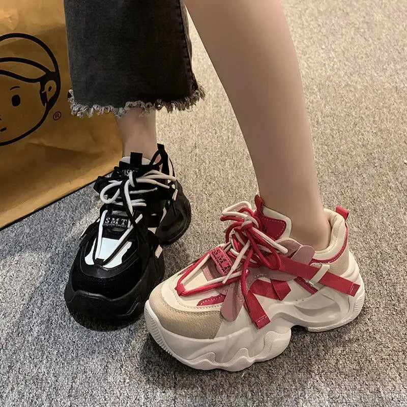 Women Platform Sneakers Spring Autumn Women Casual Sport Shoes Trend Breathable Sneakers Design Thick Sole Wear Resistant Shoes