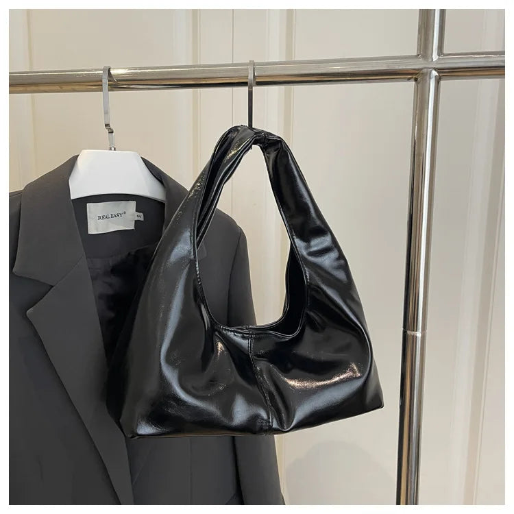 Fashion Leather Underarm Bags Women Temperament Clutch Handbags Shoulder Bag Ladies Trendy Simple Female Vintage Totes Hobos Bag