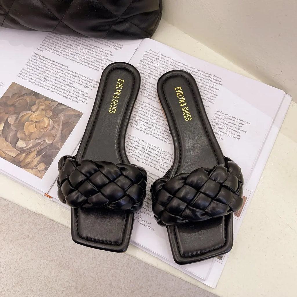 Women’s Square‑Head Woven Flat Slippers — Large‑Size Summer Beach Sandals All‑Match Casual Shoes
