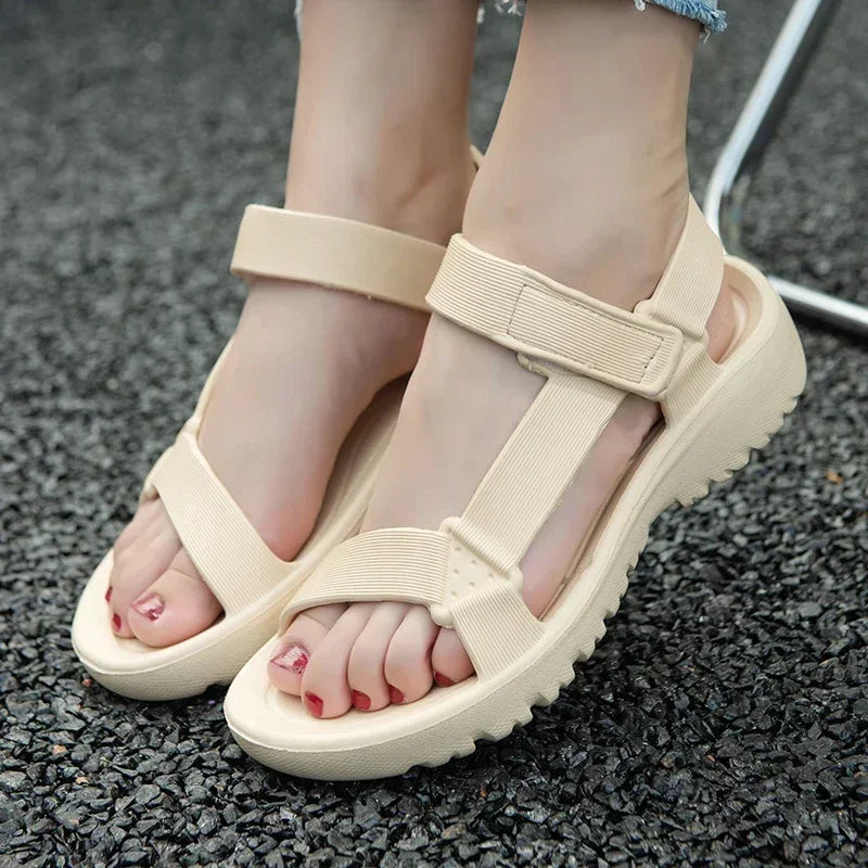 Sandals Woman Summer 2025 New Fashion Platform Sport Casual Flat Sandals Non-slip Outdoor Beach Sandalias Chaussure Femme