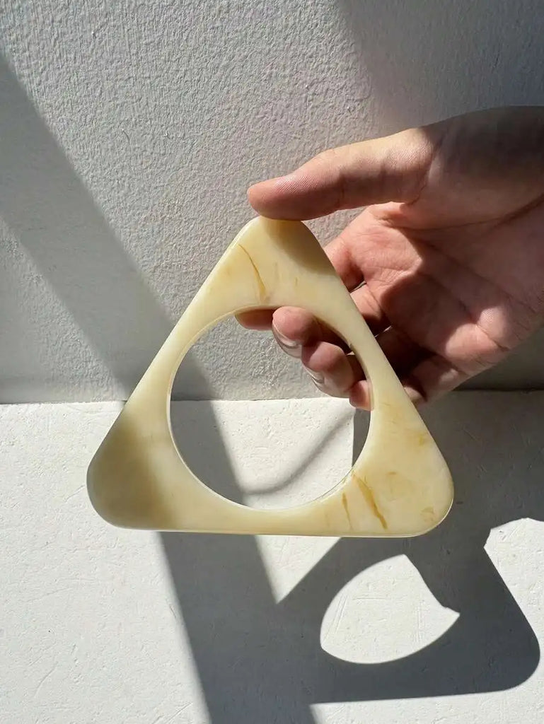 HUANZHI Vintage Resin Triangle Wide Bangle Bracelet