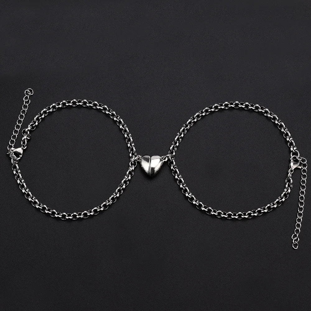 JWER 2Pcs/set Magnet Couple Bracelets Heart Attraction Bracelet Stainless Steel Charm Simple Cuban Chains Key Lock Jewelry Gifts