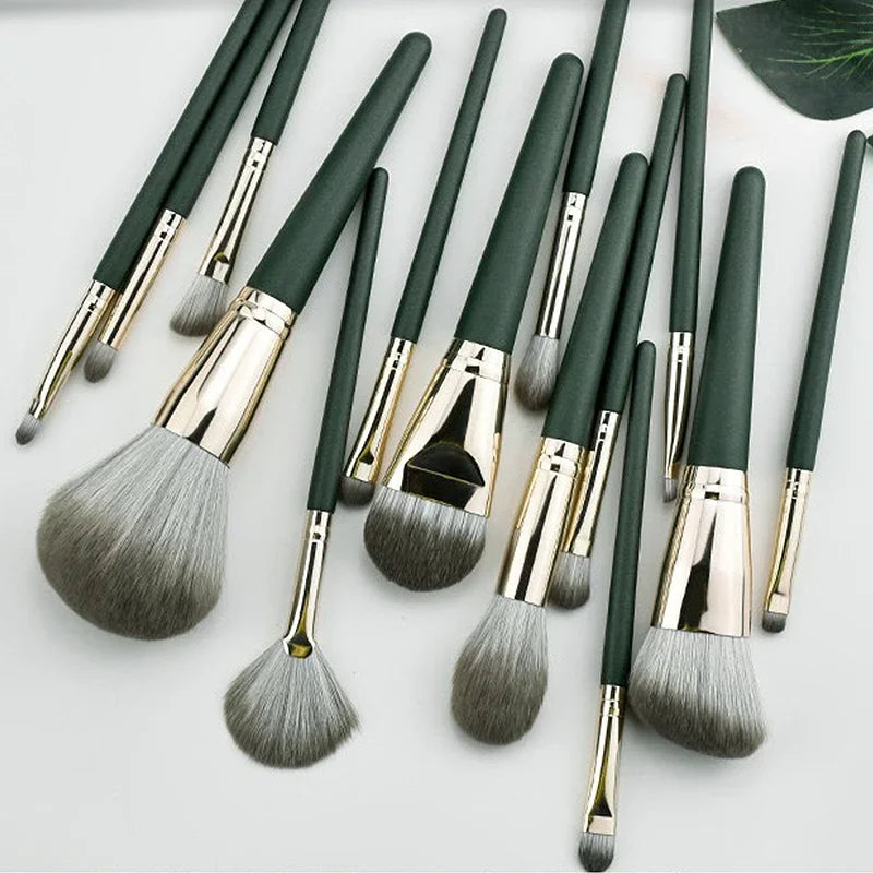 14‑Piece Soft Fluffy Makeup Brush Set – Professional Powder, Foundation, Blush & Eyeshadow Tools
