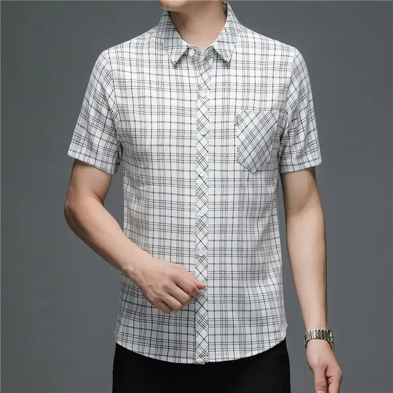 Grey Plaid Short‑Sleeve Button‑Down Shirt