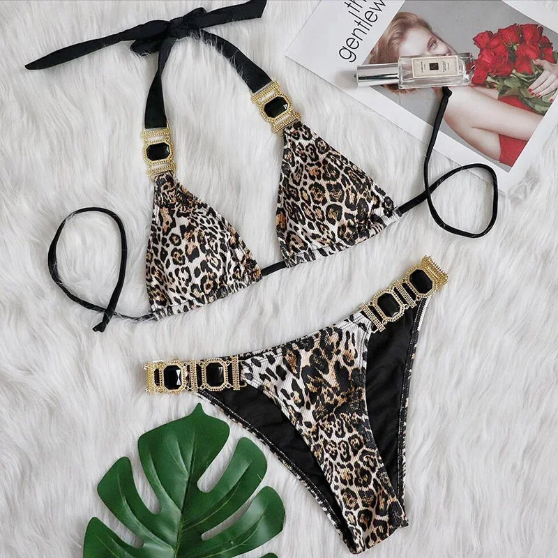 Women’s 2026 Rhinestone Diamond Bikini – Halter Chain Two‑Piece Swimsuit, Sexy Shiny Brazilian Swimwear