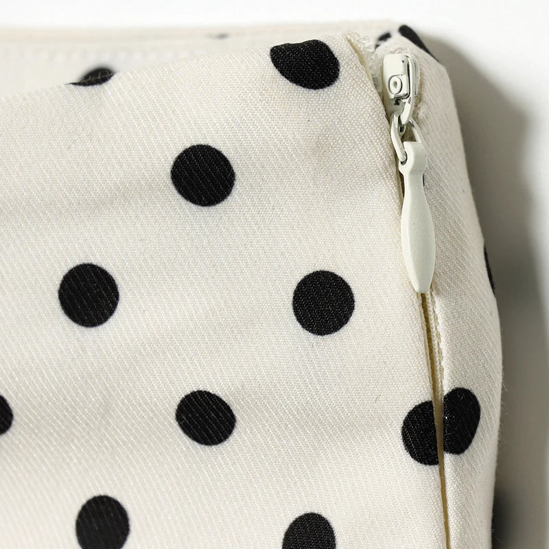 Elegant Polka‑Dot Jacket & Capri Pants Set