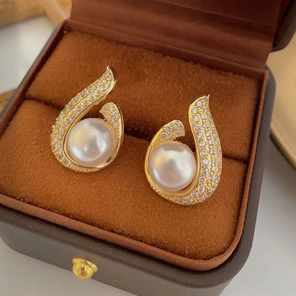 Newest S925 Silver Needle Fashion Pearl Stud Earrings Personality Trend Earring For Minimalist  Women Jewelry