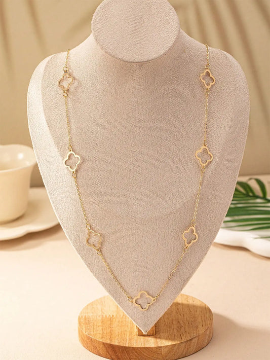 Gold Four Leaf Clover Necklace Clover Pendant Station Necklaces for Women 18K Gold Plated Stainless Steel Lucky Leaf Jewelry