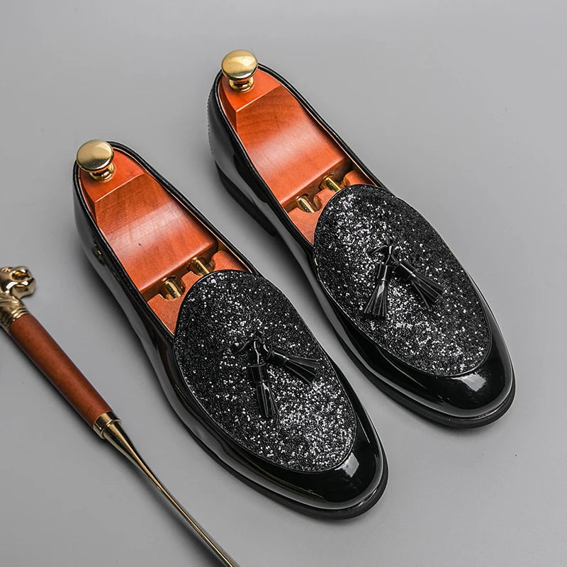 New Arrival Men's Fashion Patent Leather Sequin Tassel Dress Business Office Shoes Male Charm Wedding Party Prom Flats Footwear