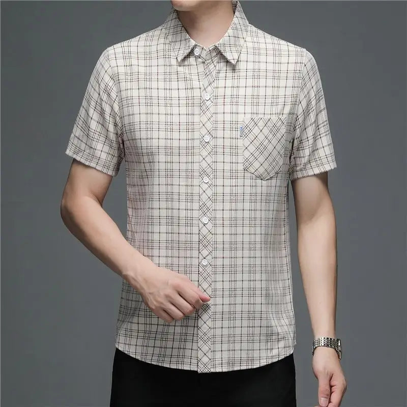 Grey Plaid Short‑Sleeve Button‑Down Shirt