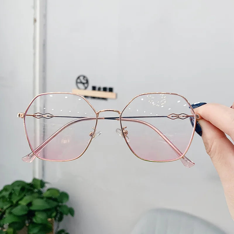 Korean Stylish Woman Sunglasses Gradient Pink Lenses Girls Decorative Glass Fashion Trendy Travelling Female Sunglass