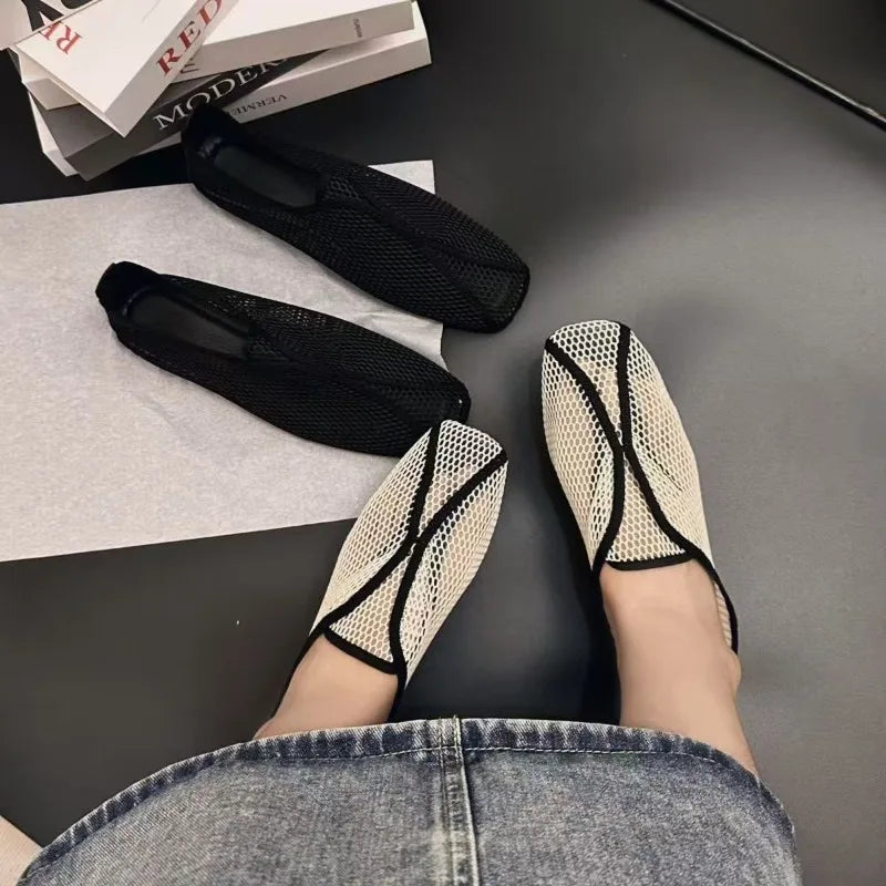 Hollowed-out Mesh Sandals for Women - Summer One-Piece Square-Toe Flat Mary Jane Sandals