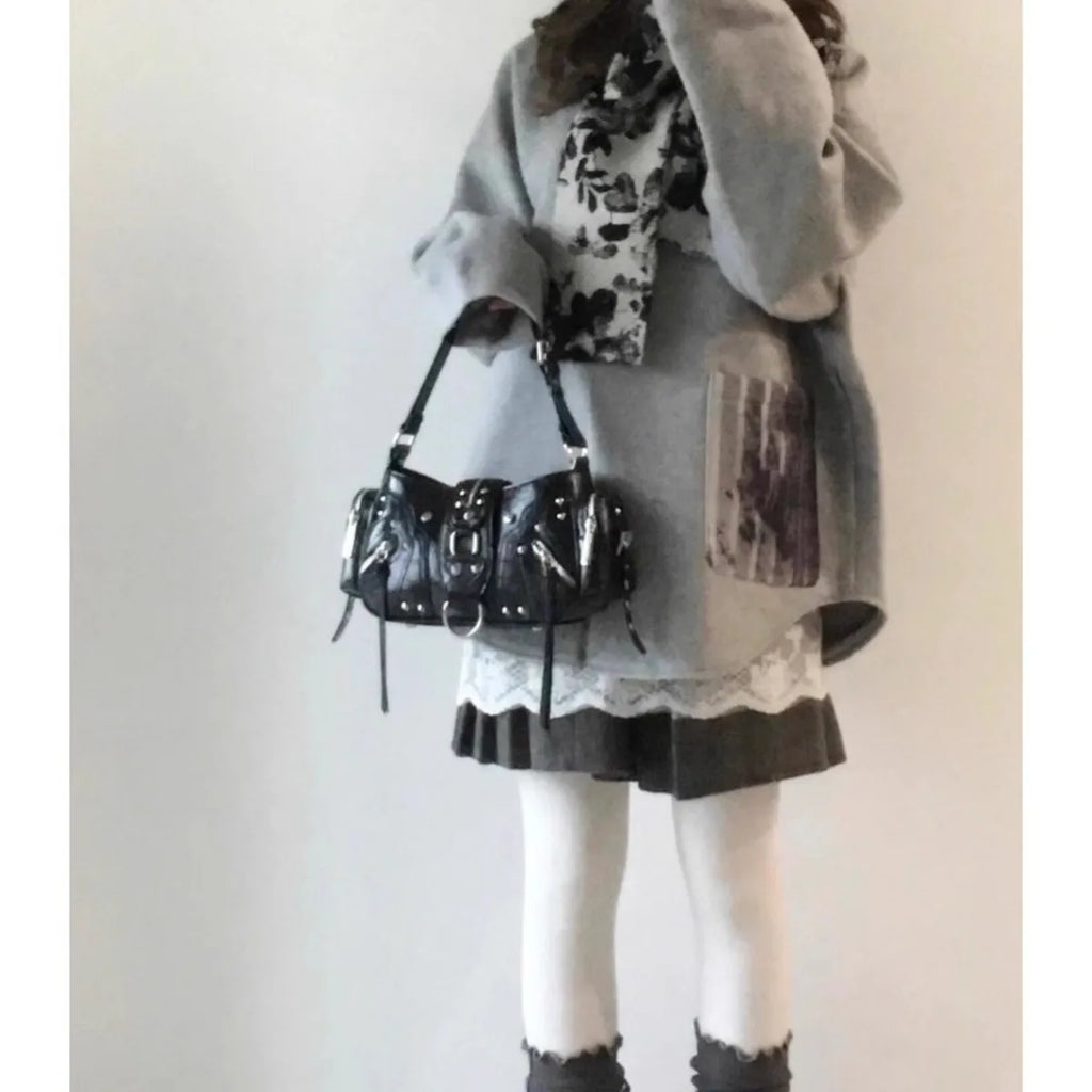 Women's Y2k Studded PU Leather Shoulder Purse Gothic Punk Vintage Rivet Handbag Black Bag with Spikes Luxury Underarm Bags