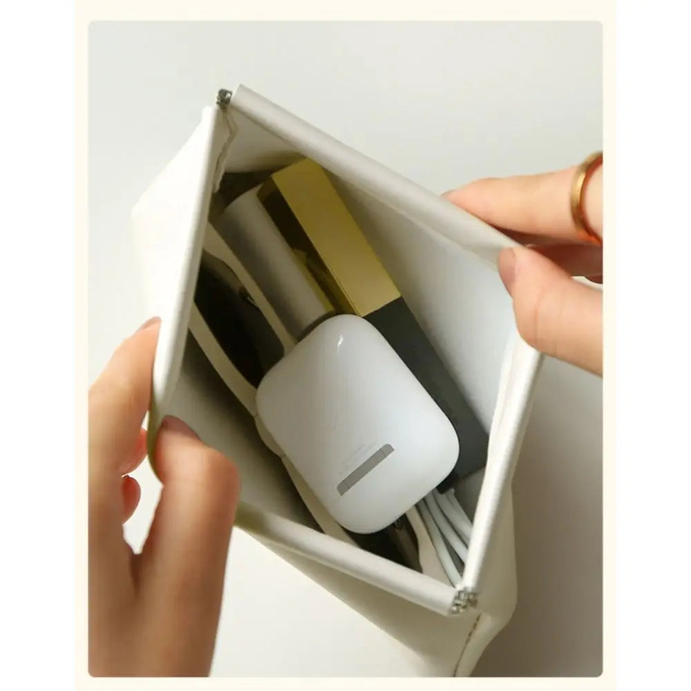 Fashion Simple Lipstick Makeup Bag – Portable Mini PU Cosmetic Organizer & Travel Storage Pouch