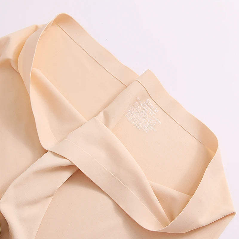 Seamless Satin Boyshorts