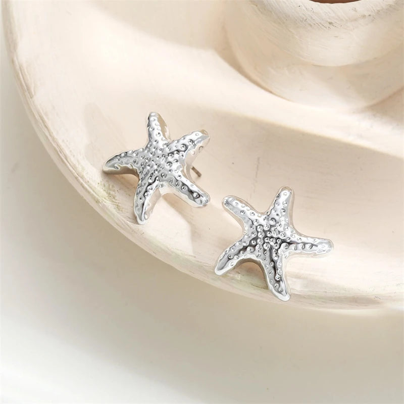 Vintage Metal Shell Stud Earrings for Women Trendy Accessories Personalization Jewelry Earrings Daily Wear Creative Jewelry Gift