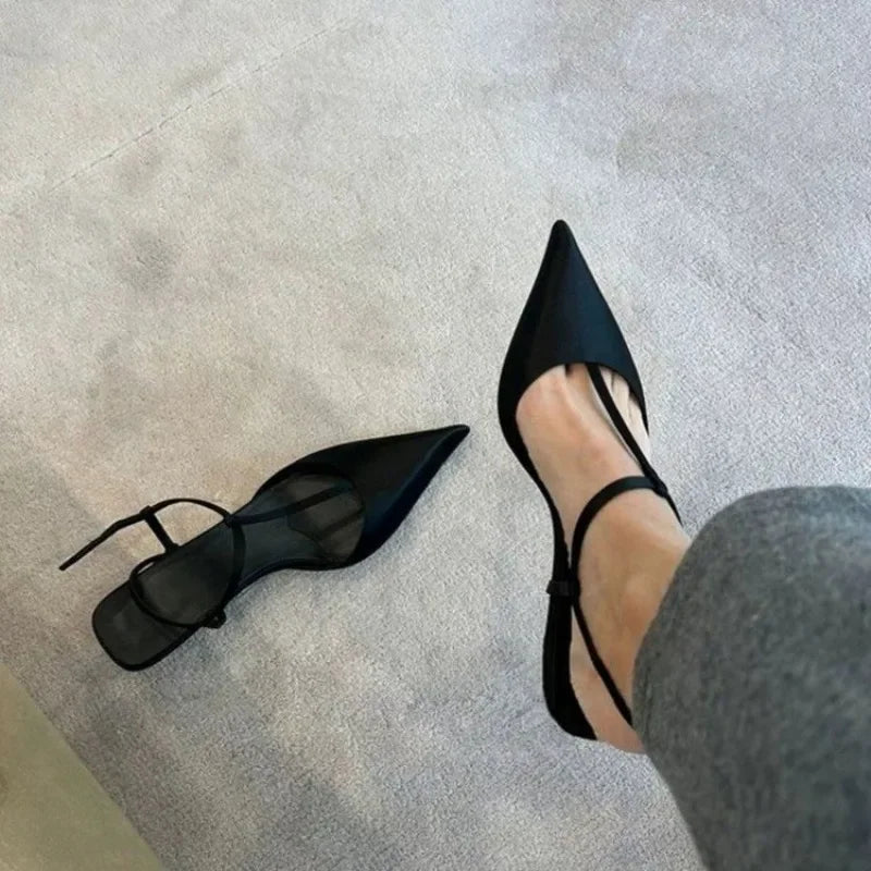 Chic Low‑Heel Pointed‑Toe Pumps