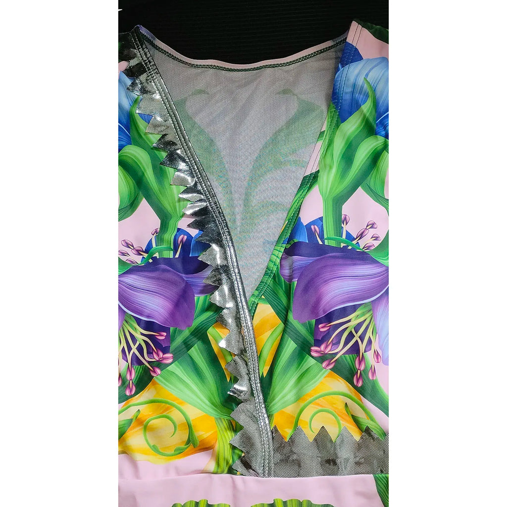 Women’s 2026 V‑Neck Long‑Sleeve Bikini Set – Printed Two‑Piece Swimsuit with Maxi Skirt Cover‑Up