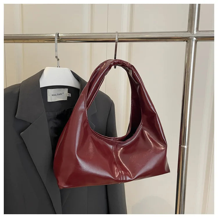 Fashion Leather Underarm Bags Women Temperament Clutch Handbags Shoulder Bag Ladies Trendy Simple Female Vintage Totes Hobos Bag