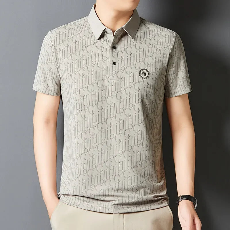 New Men's Business Casual Short Sleeved Shirt with Badge Solid Color Polo Shirt Fashionable Breathable Comfortable Versatile Top