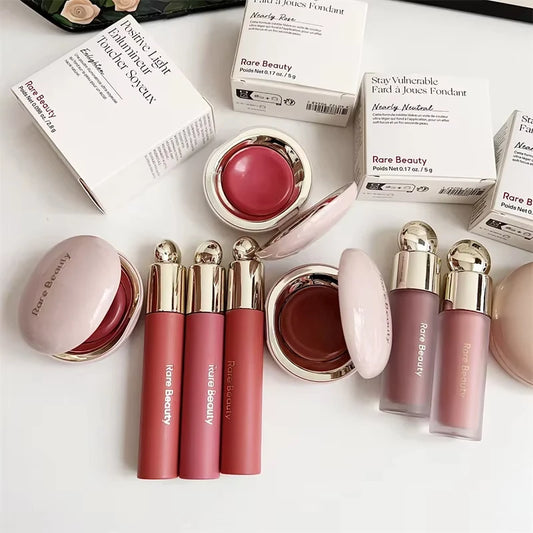 Rare Beauty Melting Cream Blush – Multi‑Use Matte & Pearlescent Glow for Cheeks & Lips