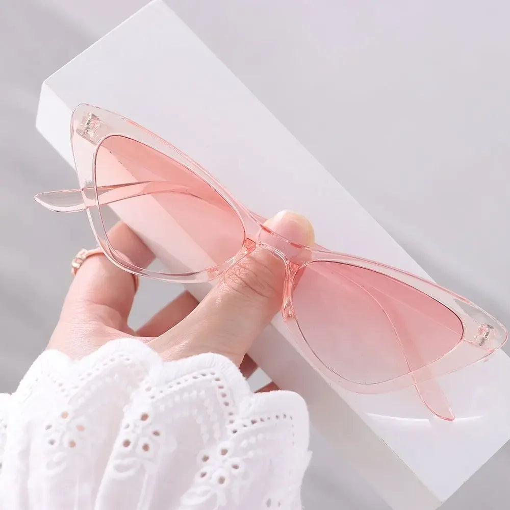 Fashion Cat Eye Sunglasses Women Vintage Oversized Shades UV400 Triangle Sun Glasses Female Goggle Eyewear Gafas De Sol
