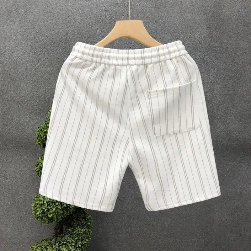 Black‑White Striped Casual Shorts