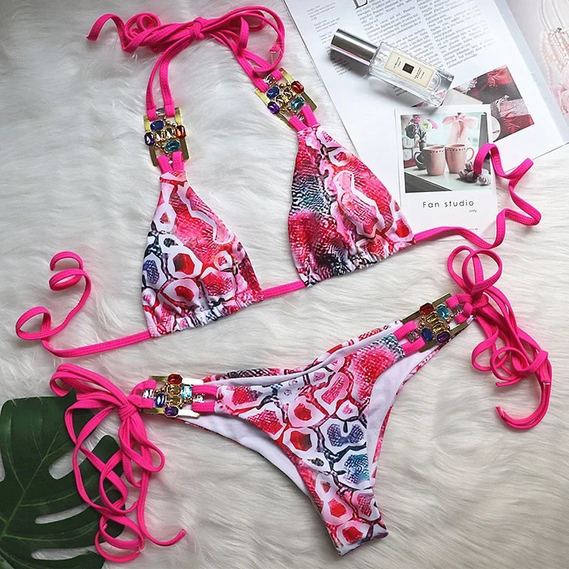 Women’s 2026 Rhinestone Diamond Bikini – Halter Chain Two‑Piece Swimsuit, Sexy Shiny Brazilian Swimwear