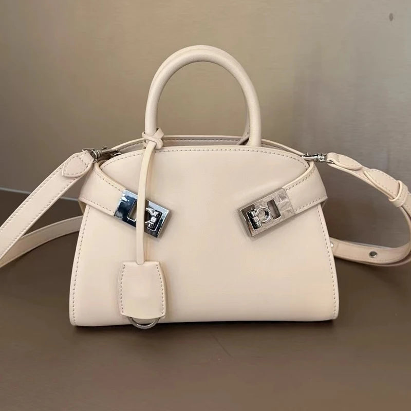 Genuine Leather Handbag Hug Bag Pillow Bag Top Layer Leather Advanced Feeling 2025 New Model Fashion Temperament Boston Bag