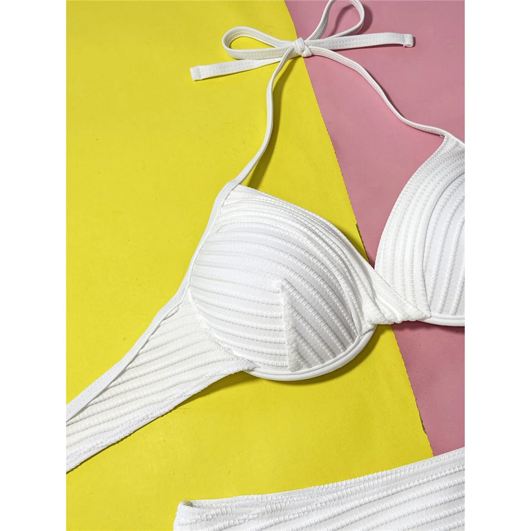 Wrinkled Halter Underwired Bikini