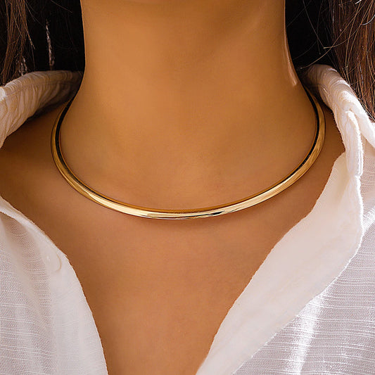 Ingemark Vintage Metal Torques Choker – Gold Adjustable Goth Necklace