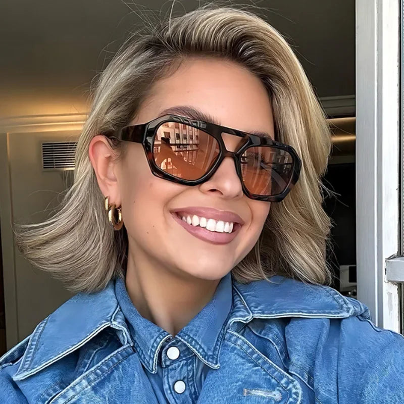 2025 Retro Double Bridge Fashion Sunglasses Women's Luxury Light Rhombus Women Sun Glasses Ins Trending Sun Shades UV400