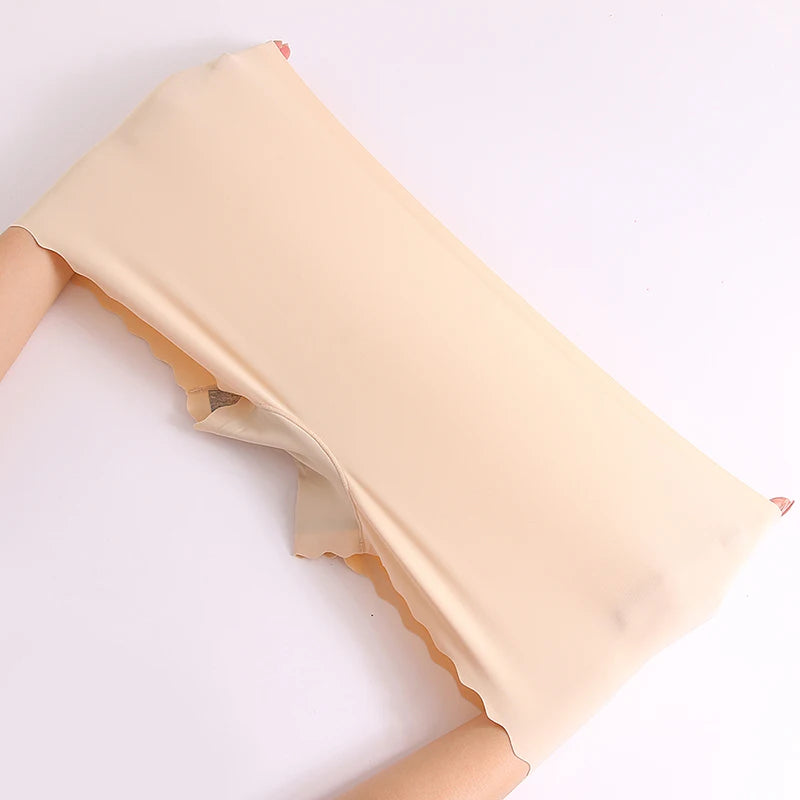 Seamless Satin Boyshorts